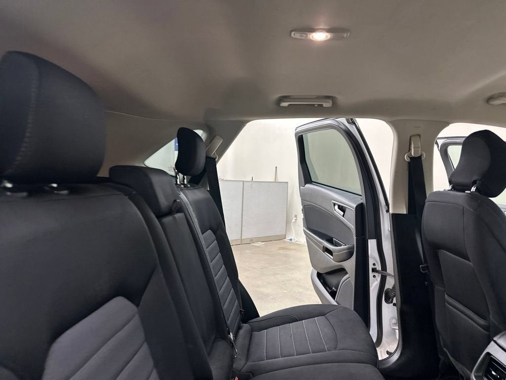 2018 Ford Edge SE