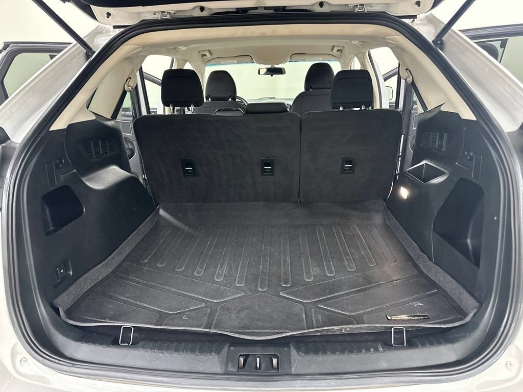 2018 Ford Edge SE
