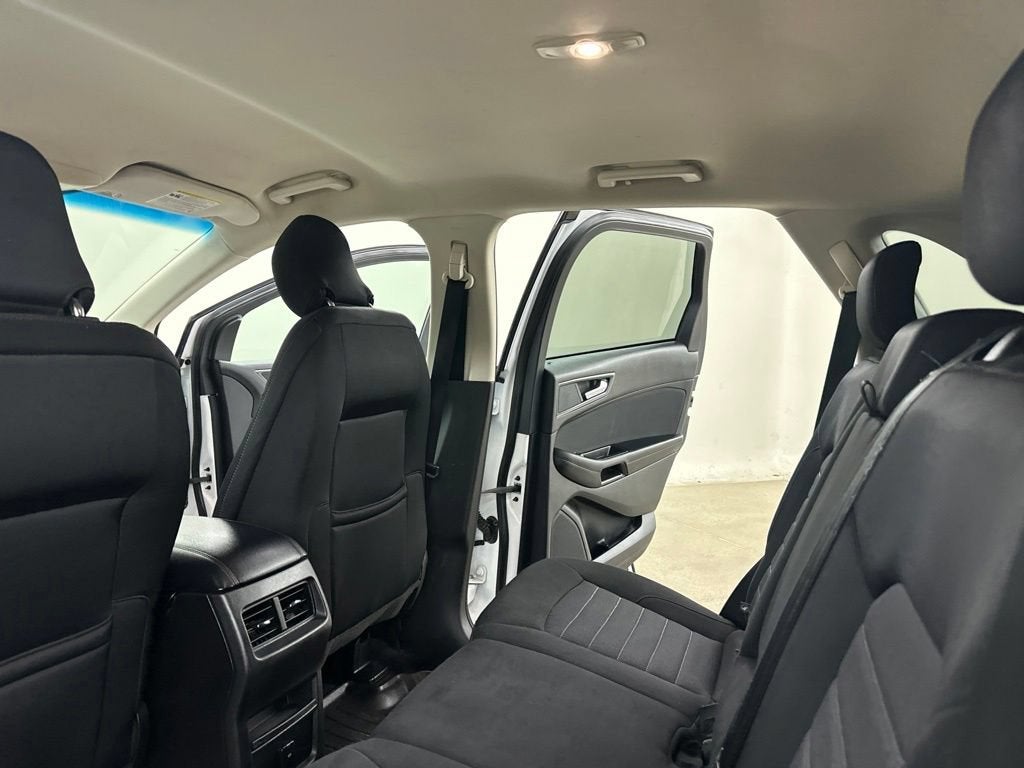 2018 Ford Edge SE