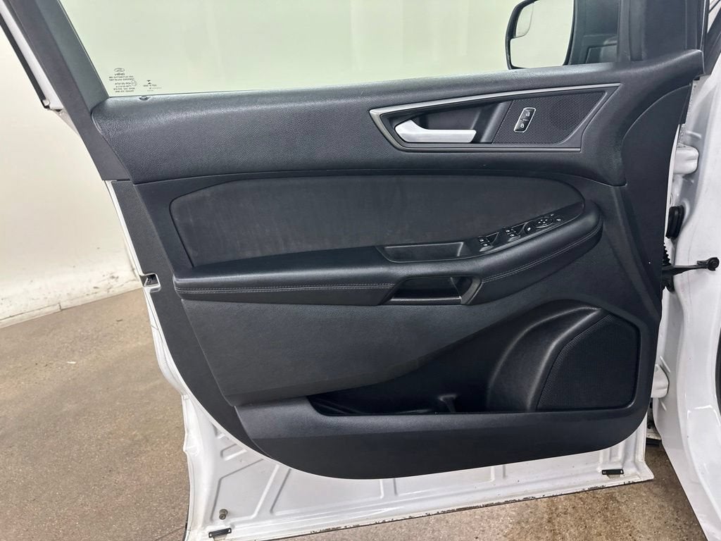 2018 Ford Edge SE