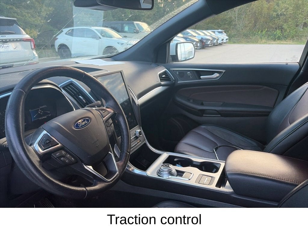 2021 Ford Edge Titanium