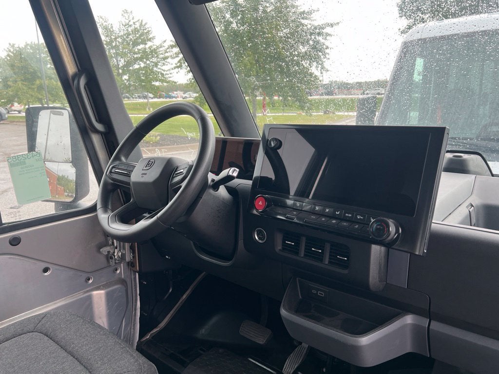 2024 BrightDrop Zevo 600 EJY