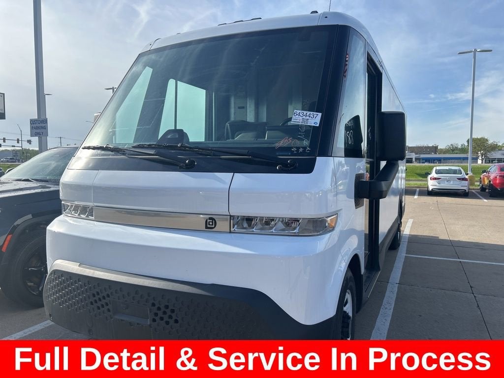 2024 BrightDrop Zevo 600 EJY