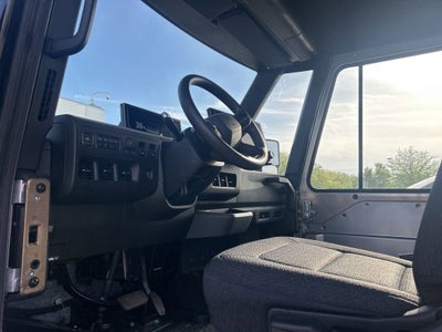 2024 BrightDrop Zevo 600 EJY