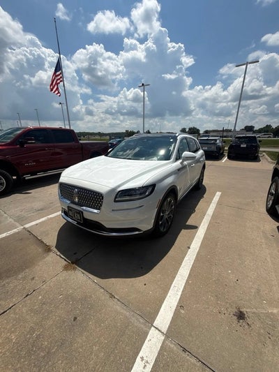 2022 Lincoln Nautilus Reserve