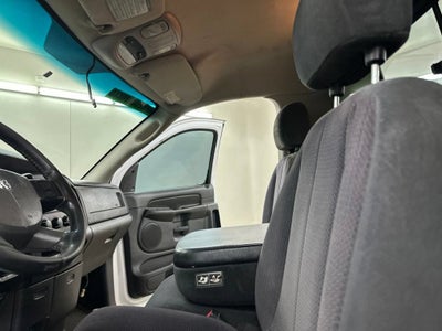 2004 Dodge Ram 2500 SLT