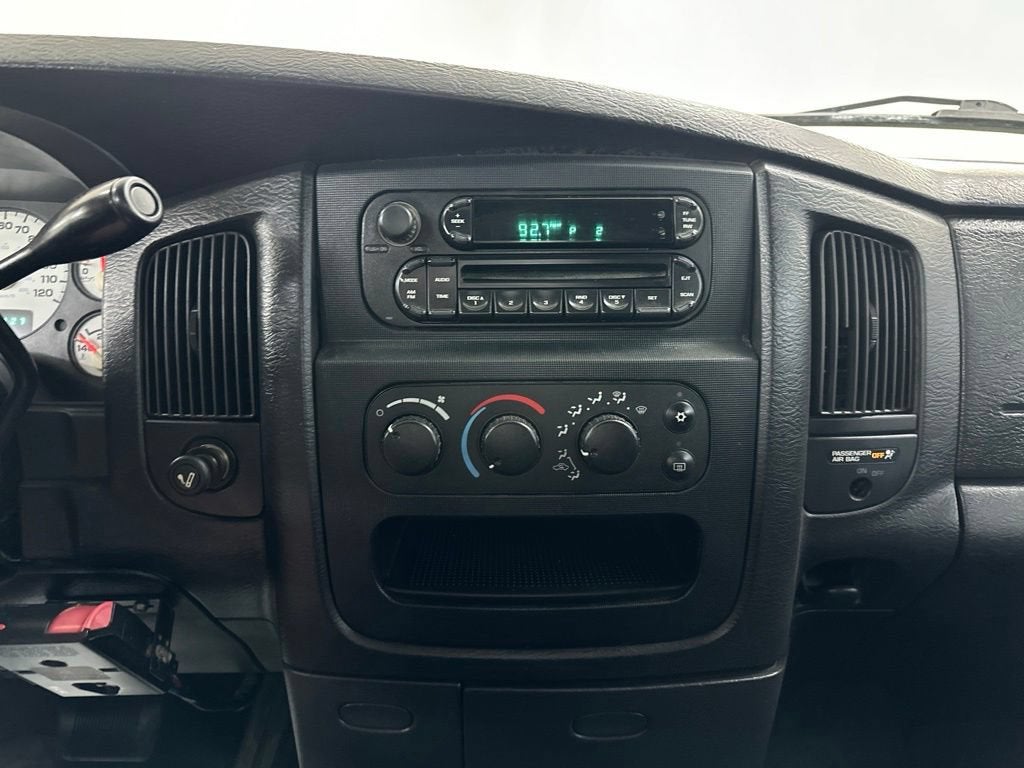 2004 Dodge Ram 2500 SLT