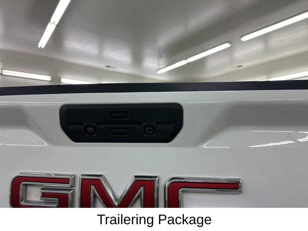 2022 GMC Sierra 1500 Limited AT4