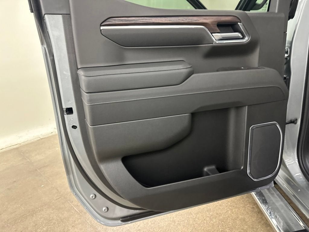 2026 GMC Sierra 1500 SLT - Photo 32
