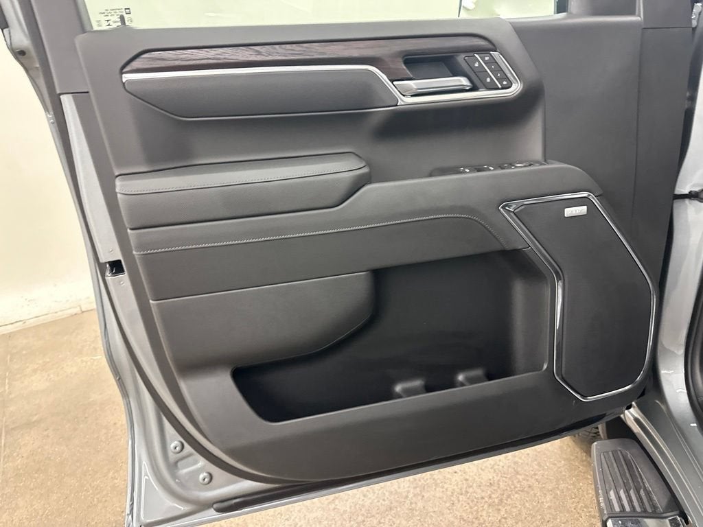2026 GMC Sierra 1500 SLT - Photo 35