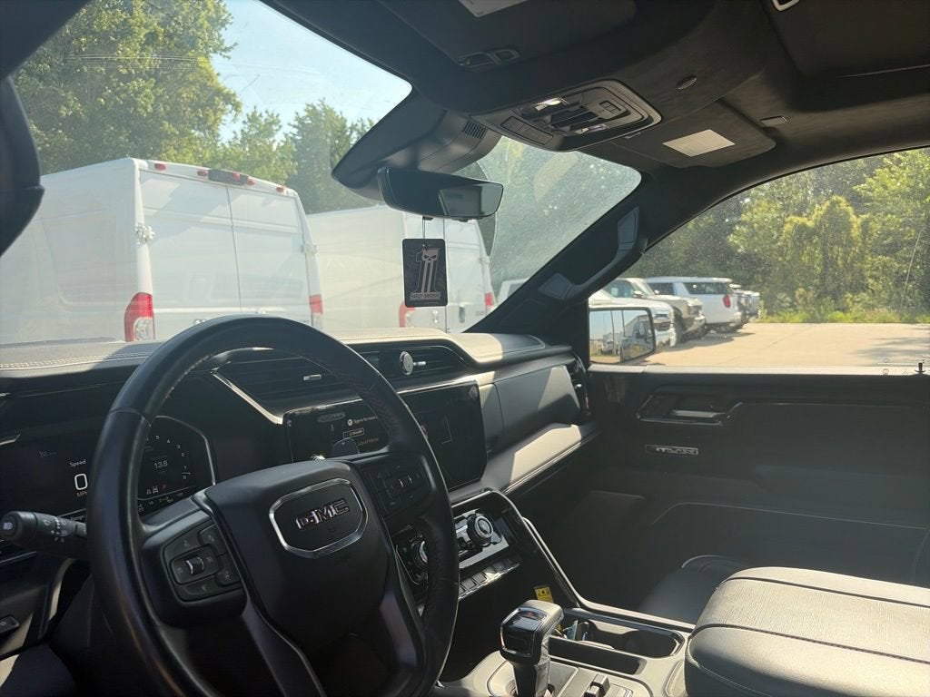 2023 GMC Sierra 1500 AT4X