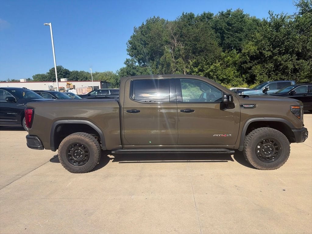 2023 GMC Sierra 1500 AT4X