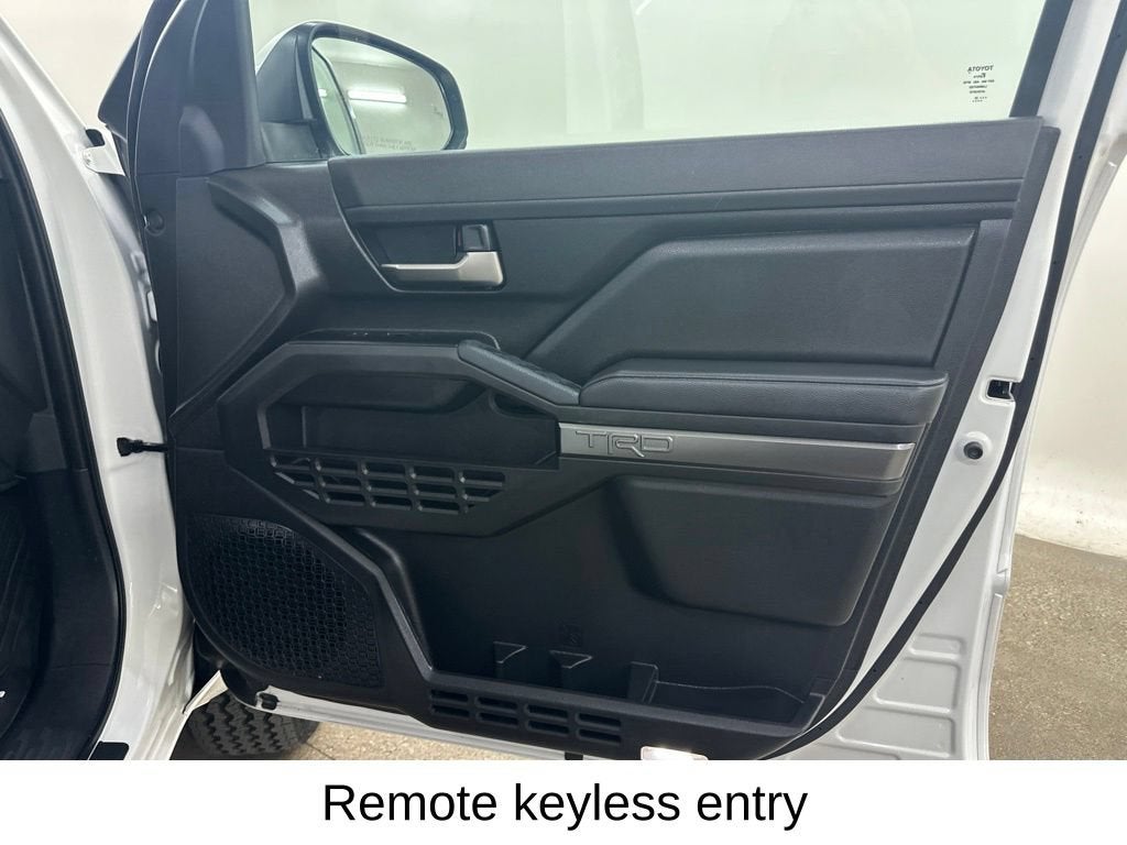 2025 Toyota Tacoma 4WD TRD Sport Hybrid