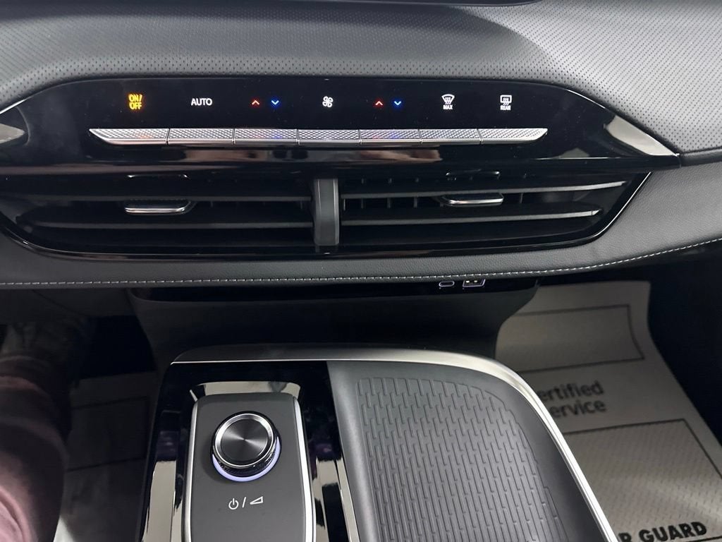 2027 Buick Enclave Preferred