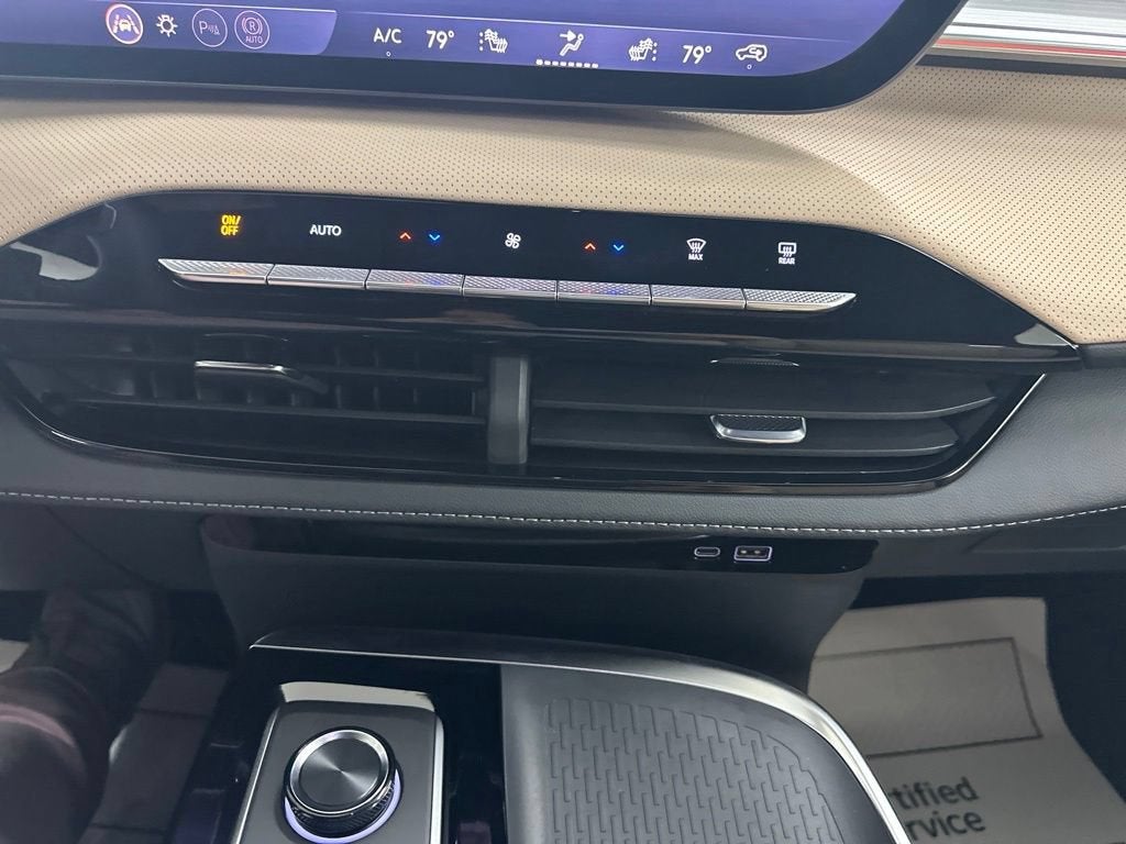 2027 Buick Enclave Preferred