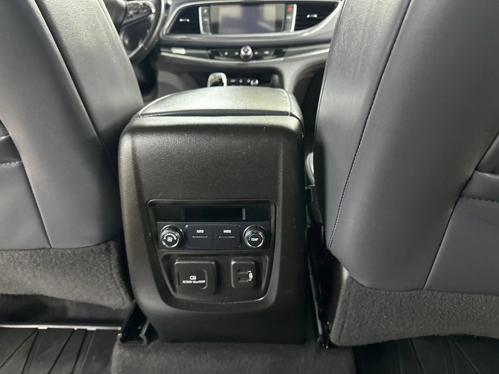 2018 Buick Enclave Essence