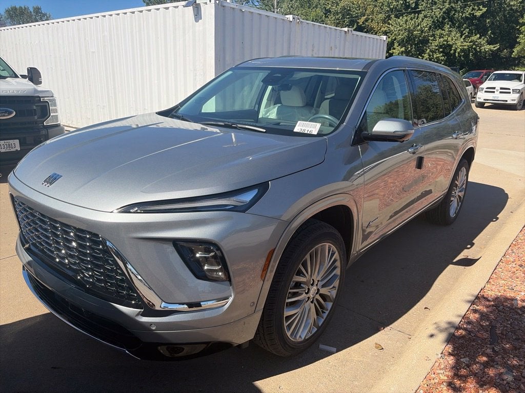 2027 Buick Enclave Avenir