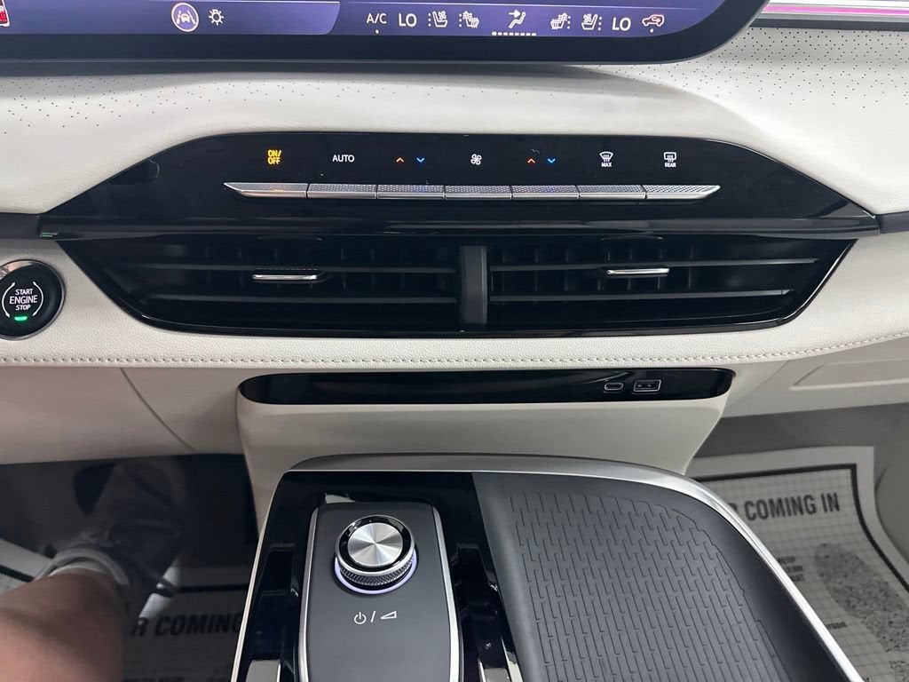 2027 Buick Enclave Avenir