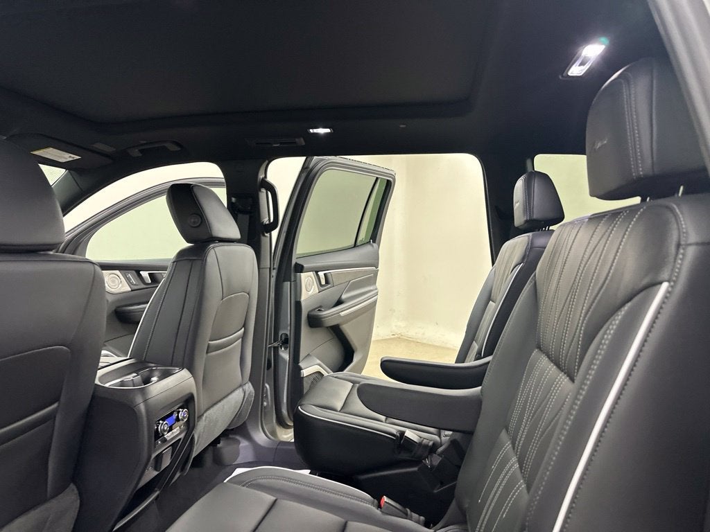 2027 Buick Enclave Avenir