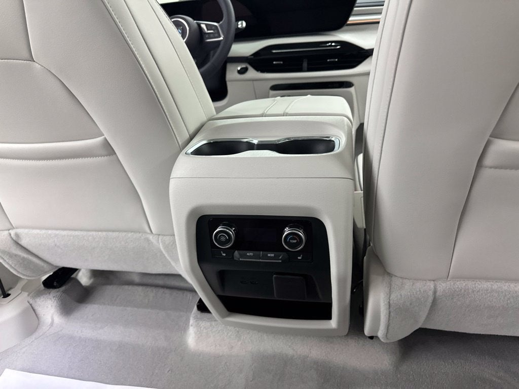 2027 Buick Enclave Avenir