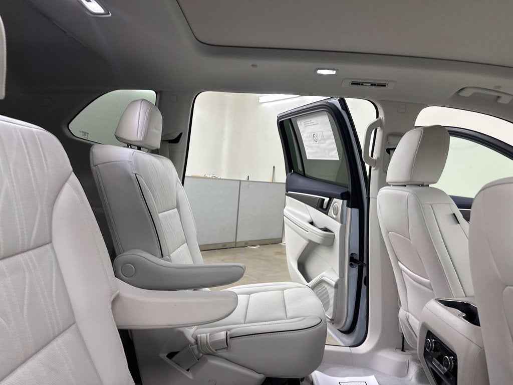 2027 Buick Enclave Avenir