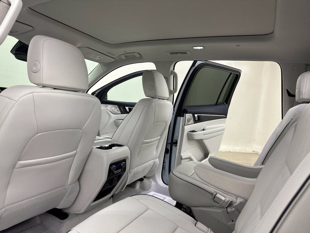 2027 Buick Enclave Avenir
