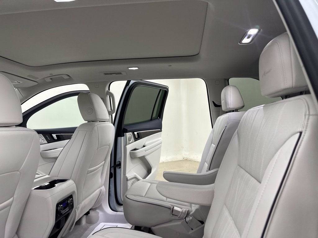 2027 Buick Enclave Avenir