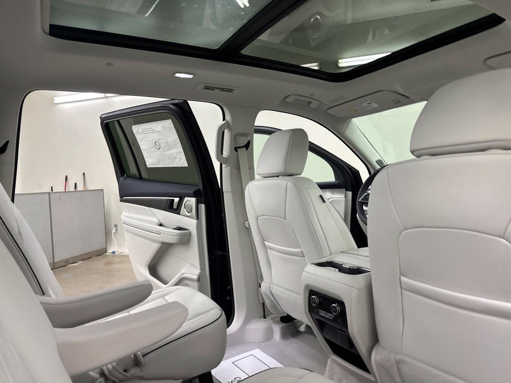 2027 Buick Enclave Avenir