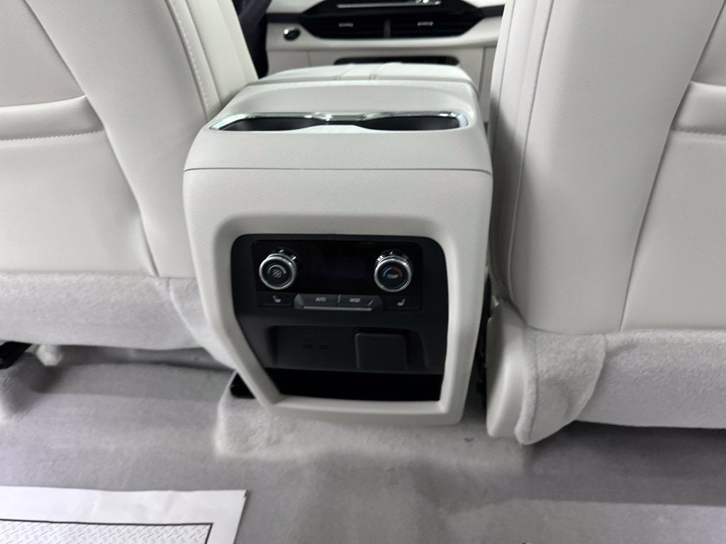 2027 Buick Enclave Avenir