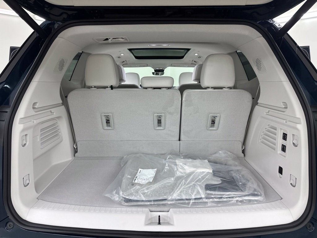 2027 Buick Enclave Avenir