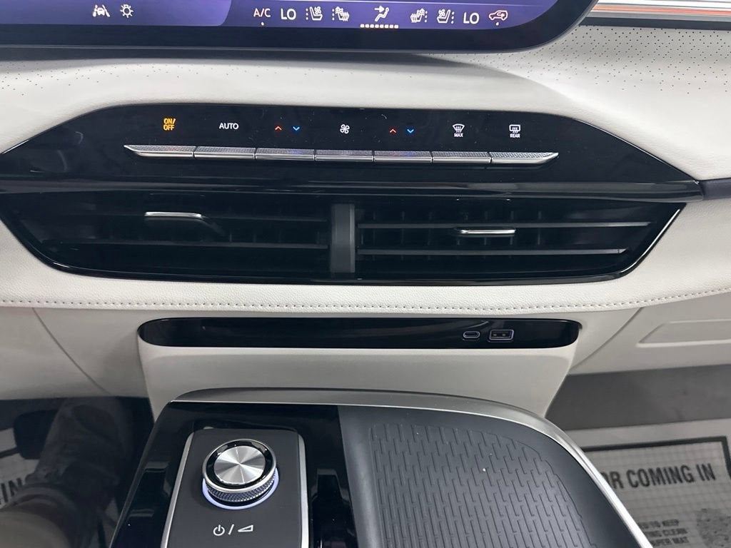 2027 Buick Enclave Avenir