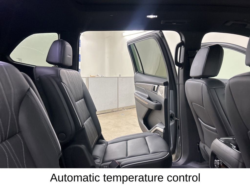 2025 Buick Enclave Avenir