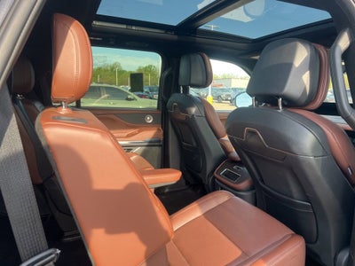 2025 Lincoln Navigator Reserve