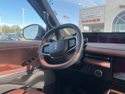 2025 Lincoln Navigator Reserve