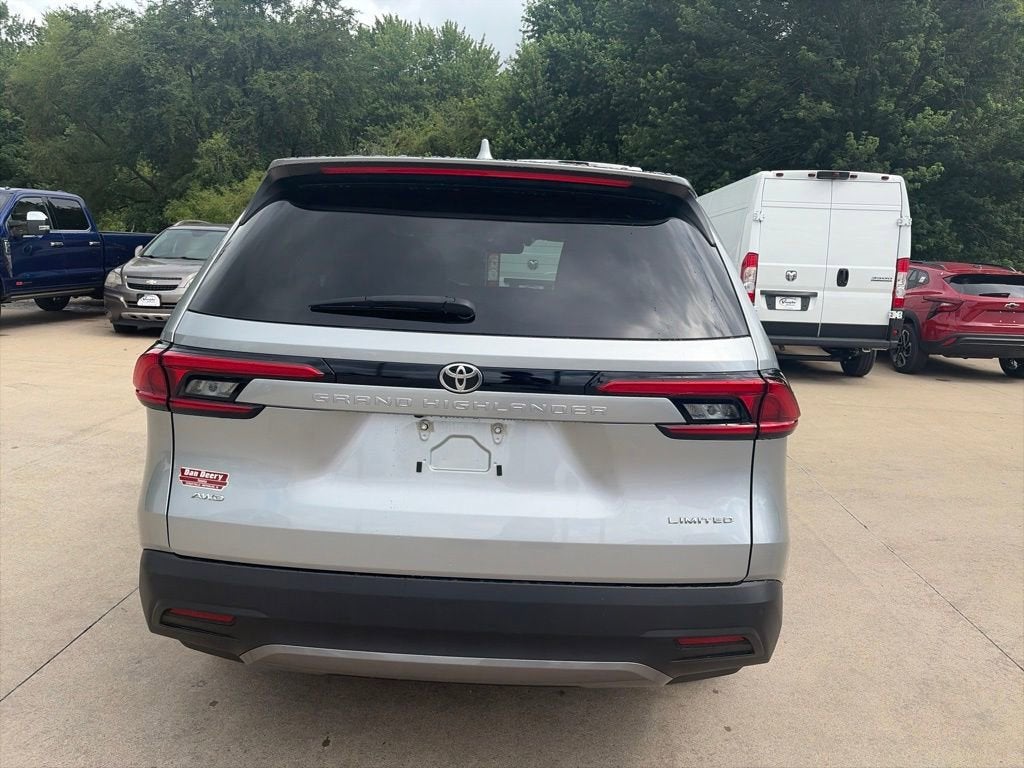 2024 Toyota Grand Highlander XLE