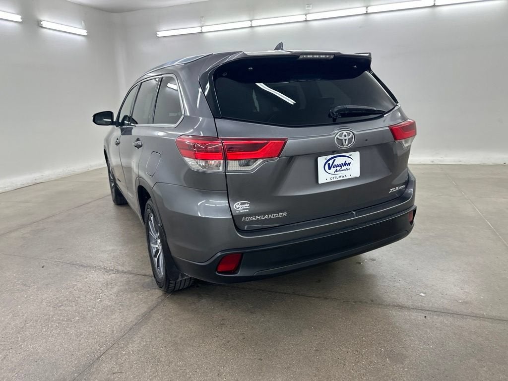 2018 Toyota Highlander SE