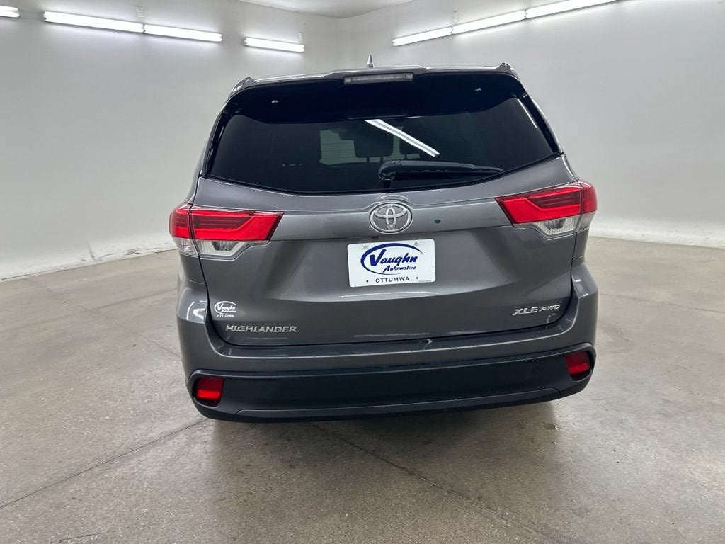 2018 Toyota Highlander SE