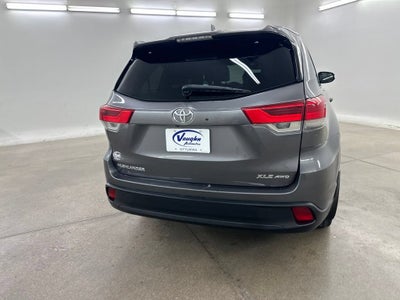 2018 Toyota Highlander SE