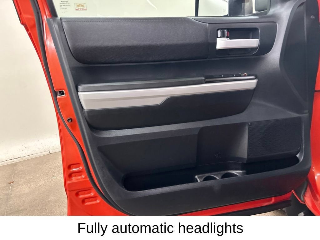 2018 Toyota Tundra 4WD SR5