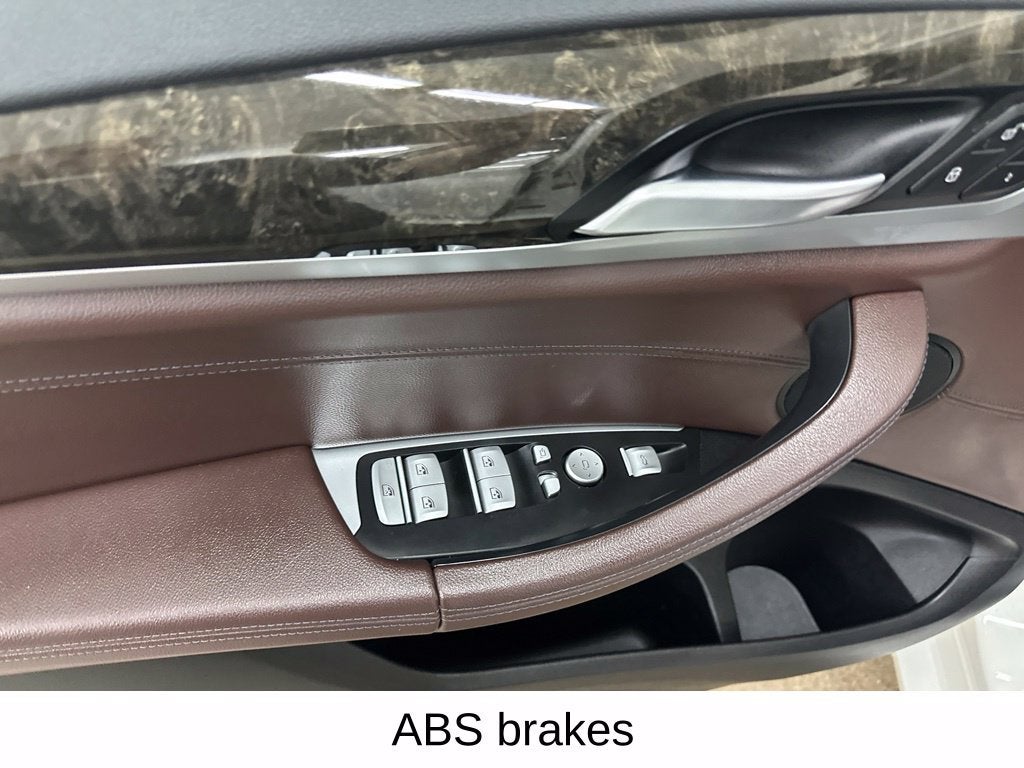 2020 BMW X3 M40i