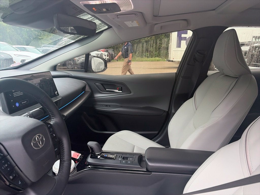2024 Toyota Prius LE