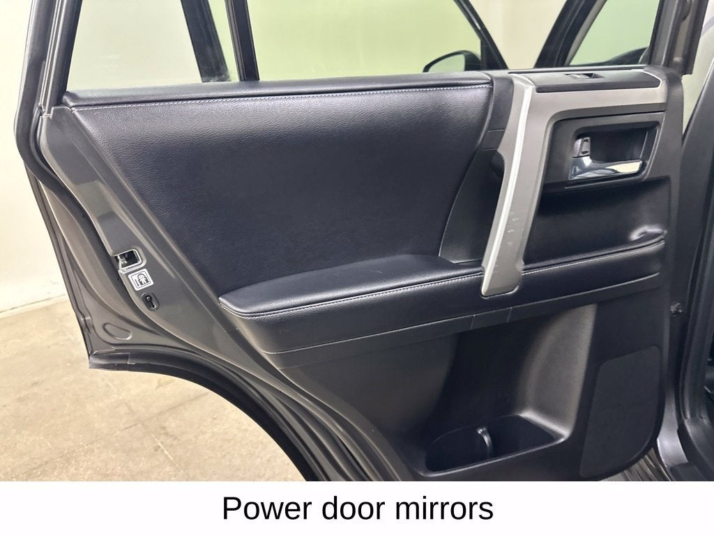 2017 Toyota 4Runner SR5