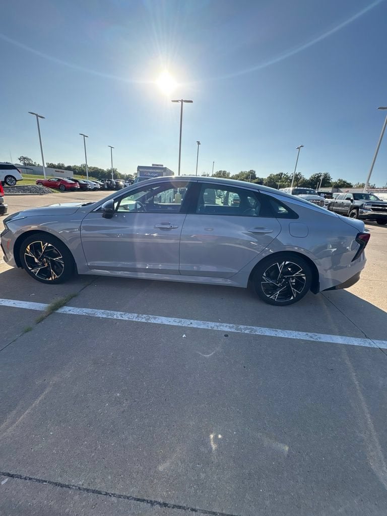 2025 Kia K5 GT-Line