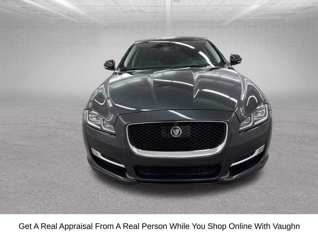 2016 Jaguar XJ R-Sport
